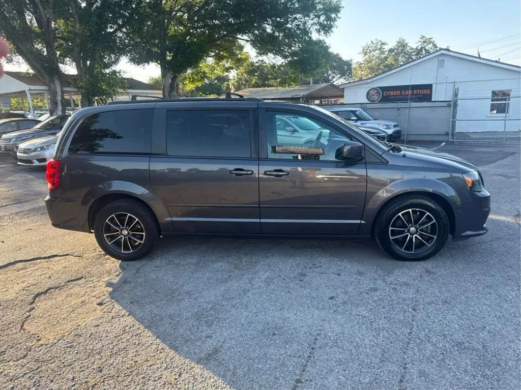 dodge grand caravan 2016 2C4RDGEG5GR371178 image dodge grand caravan 2016 2C4RDGEG5GR371178 image